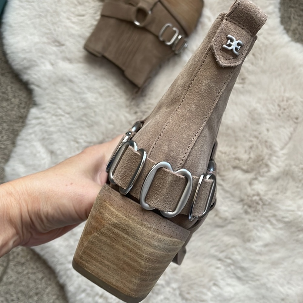 New SAM EDELMAN Bellamie Bootie - Picture 6 of 9
